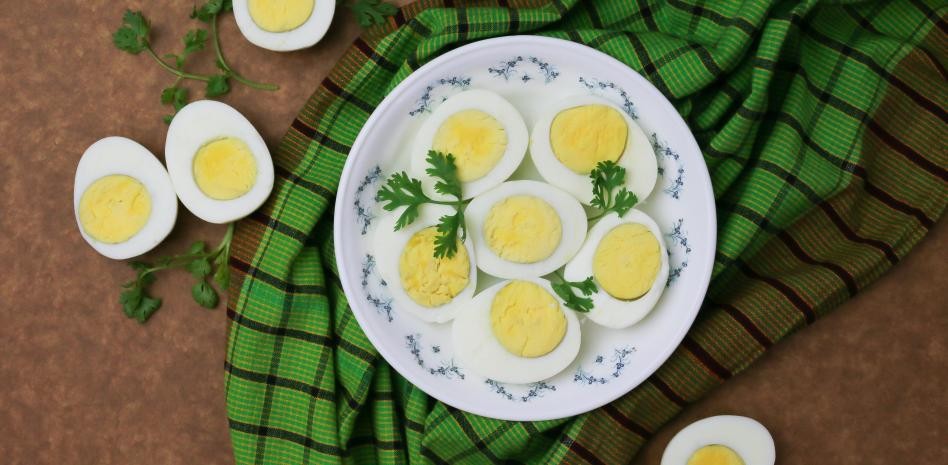 Huevos: así debes consumirlos para que no te eleven el colesterol