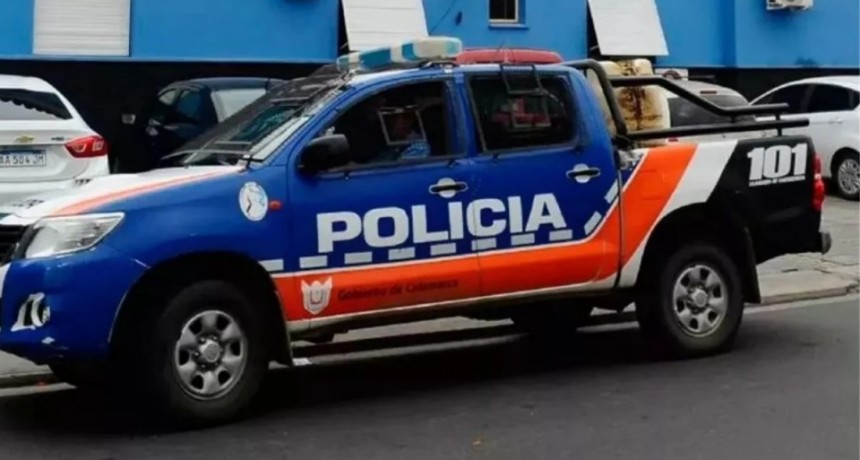 Luis Flores anunció mejoras salariales para la Policía: bono de $80.000 y subas escalonadas desde julio