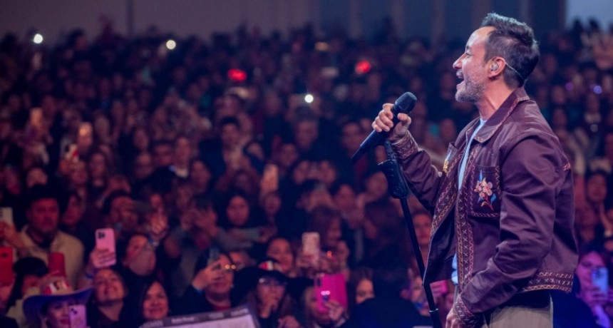 Luciano Pereyra emocionó “hasta el alma” en una noche inolvidable del Poncho 2025