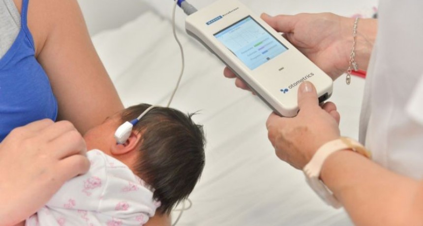 “El método por otoemisiones acústicas puede detectar el 98% de las hipoacusias en los bebés“