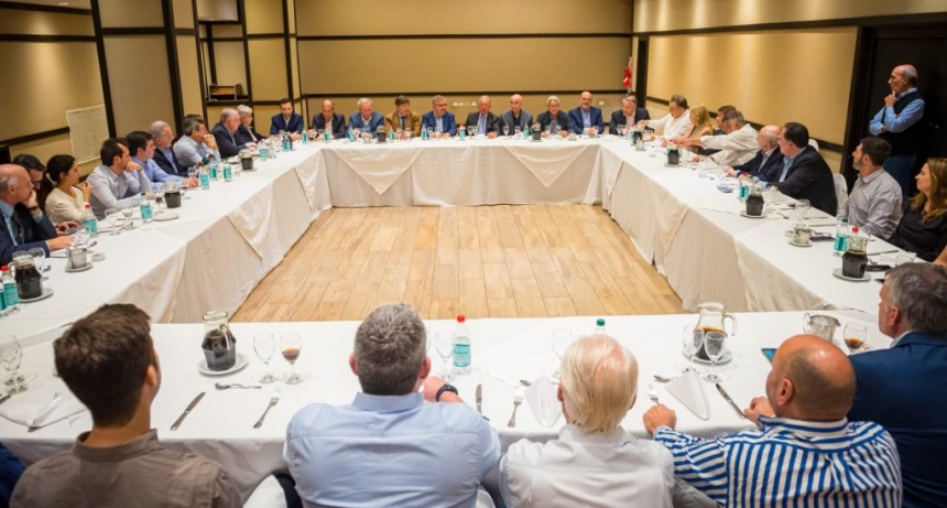 Cumbre del empresariado industrial nacional en Catamarca 