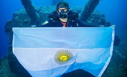 Es argentino y buceó en uno de los rincones más sorprendentes del mundo