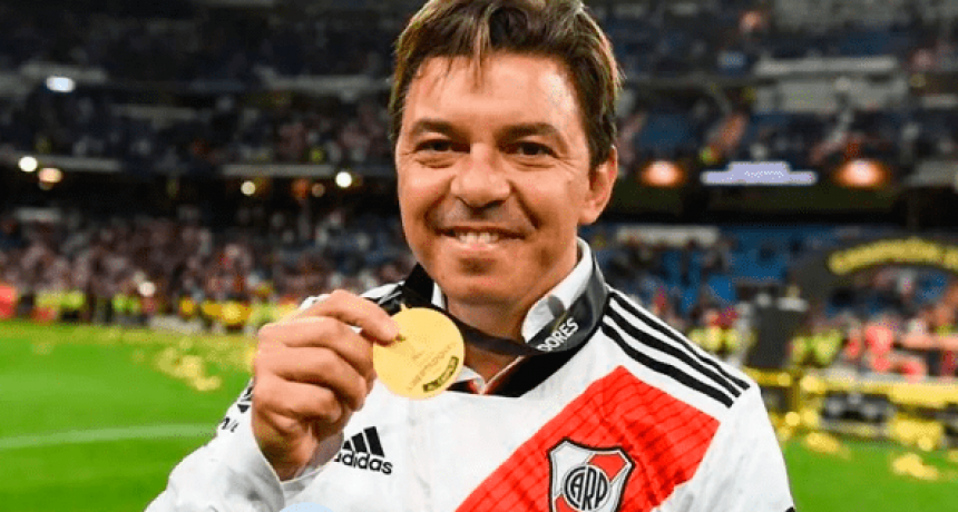 River volvió a creer en la estatua de Gallardo
