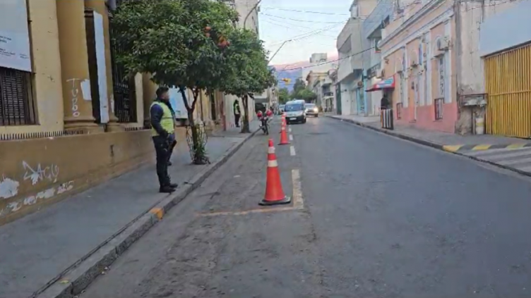 Capital: desde hoy no se permitirá el estacionamiento de motos sobre calle San Martín