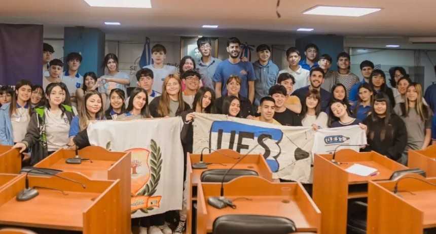 Diputados recibieron a centros de estudiantes en el marco del programa Legislatura Joven