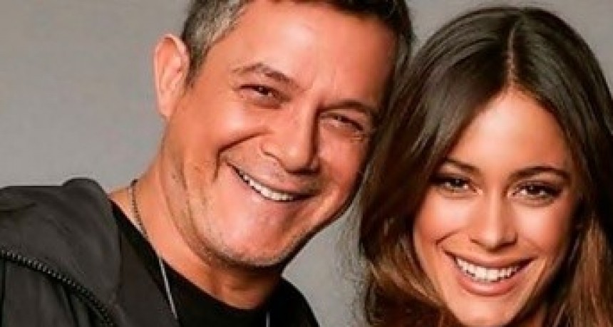 TINI PRESENTO NUEVO TEMA JUNTO A ALEJANDRO SANZ