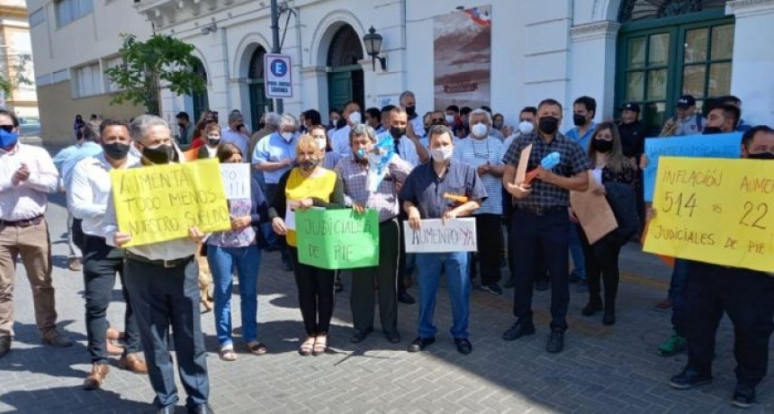 PROTESTA DE EMPLEADOS JUDICIALES