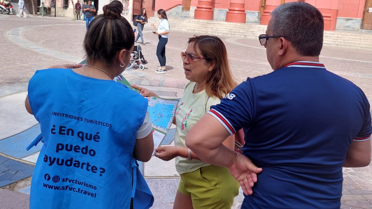 Los “anfitriones turísticos”, una manera diferente de acompañar al turista
