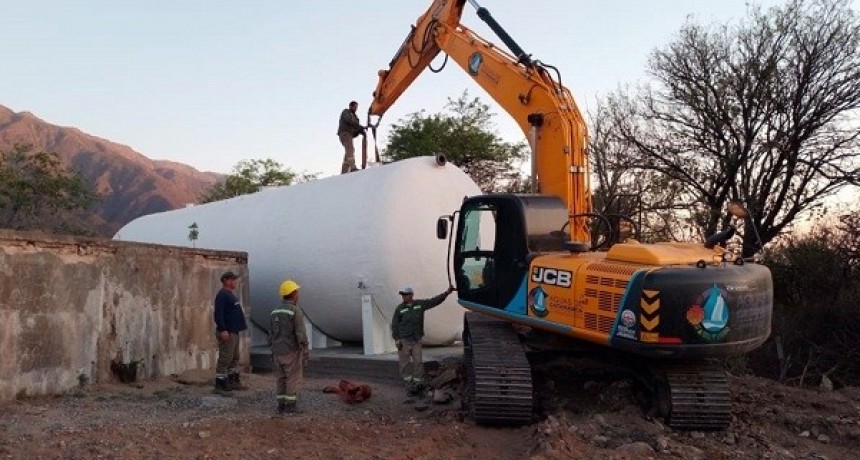 Nueva cisterna de agua en El Portezuelo