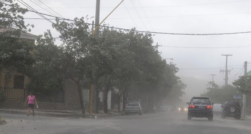 ALERTA POR VIENTOS FUERTES PARA CATAMARCA