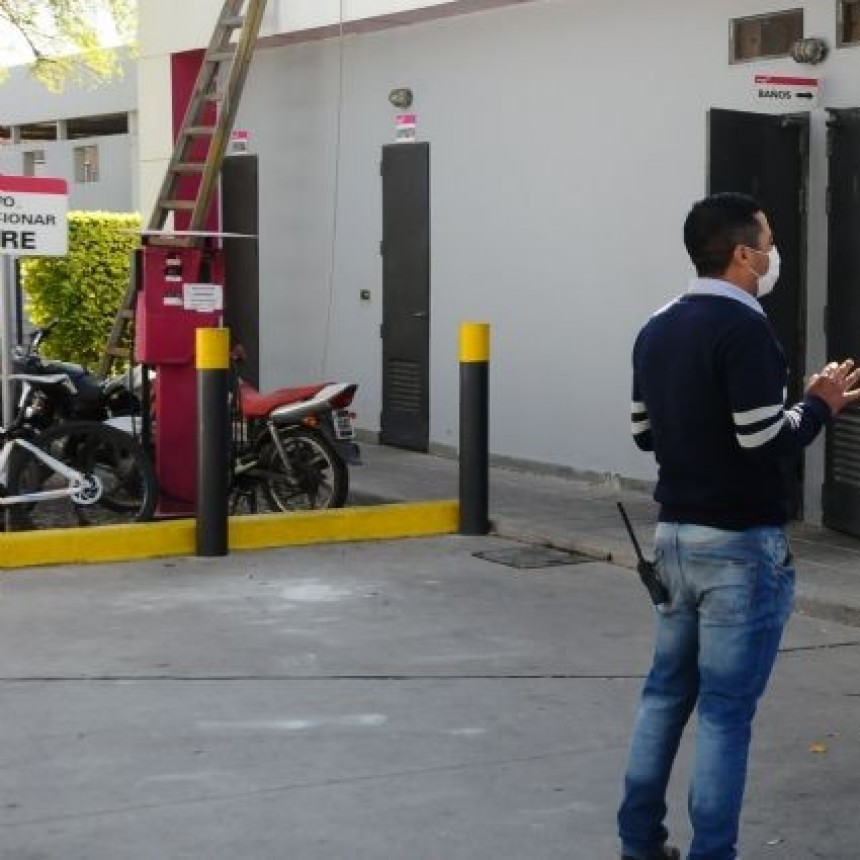 DOS RESPONSABLES POR EL ROBO A ESTACIÓN DE SERVICIO