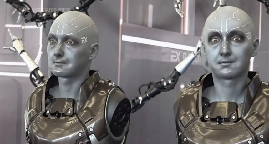 China busca superar a EEUU en la carrera de los robots humanoides y planea su producción para 2025