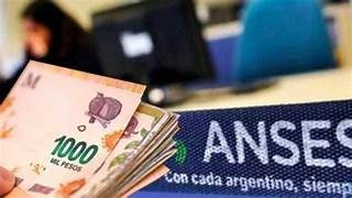 Gobierno oficializó un nuevo bono de $70.000 a jubilados y pensionados