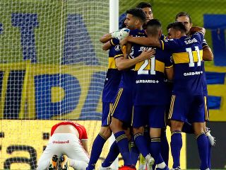 BOCA PASO A CUARTOS POR PENALES